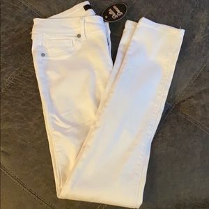 White stretch jeans